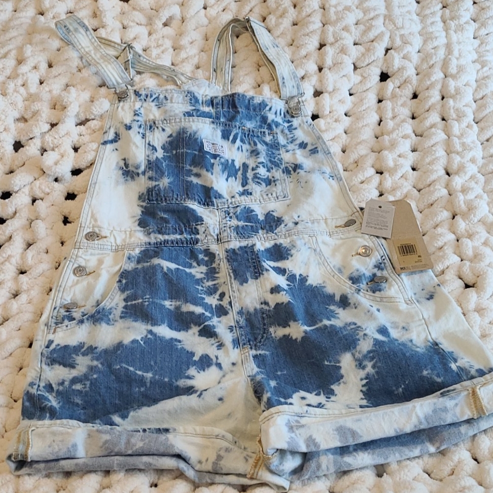 Levi's tie dye shortalls